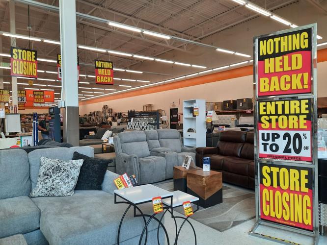 Big Lots Closing_Image Credit_The Herald Journal