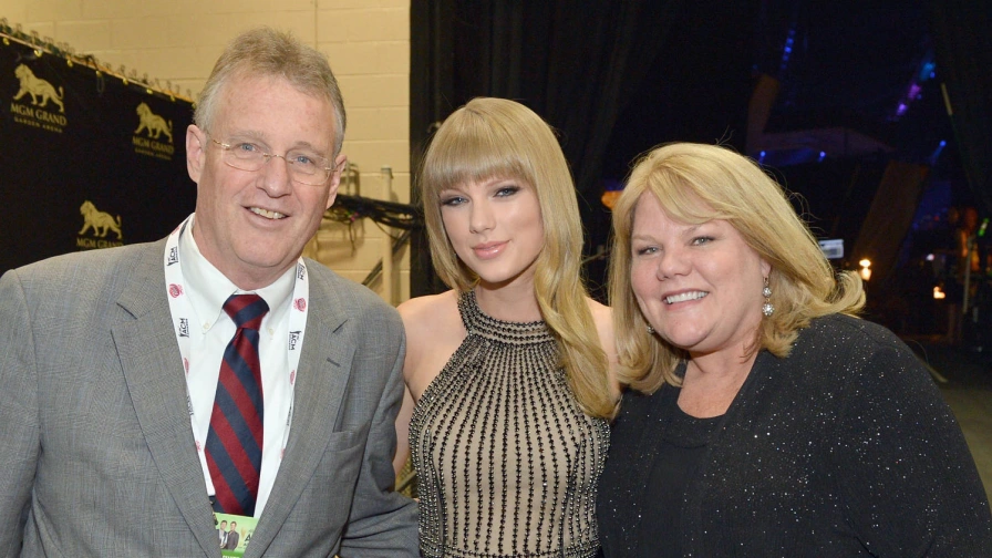 Taylor Swift Runs Into Her Parents Arms After Eras Tour in Vancouver_Photo Credit_Yahoo